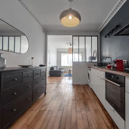 Apartment Le Girard - Centre Vichy