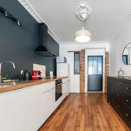 Le Girard - Centre Apartment *